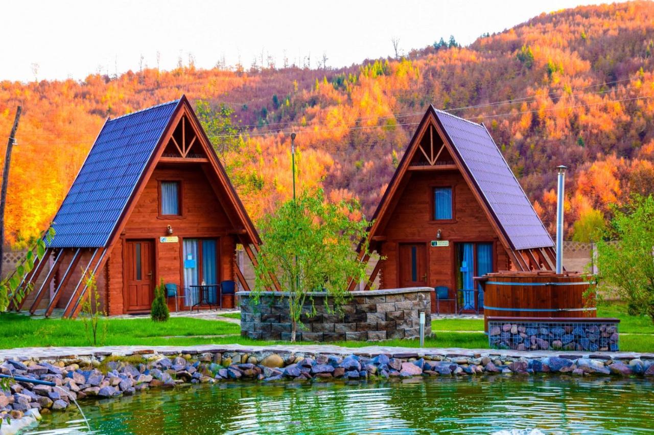 Green Property Dofteana Екстериор снимка