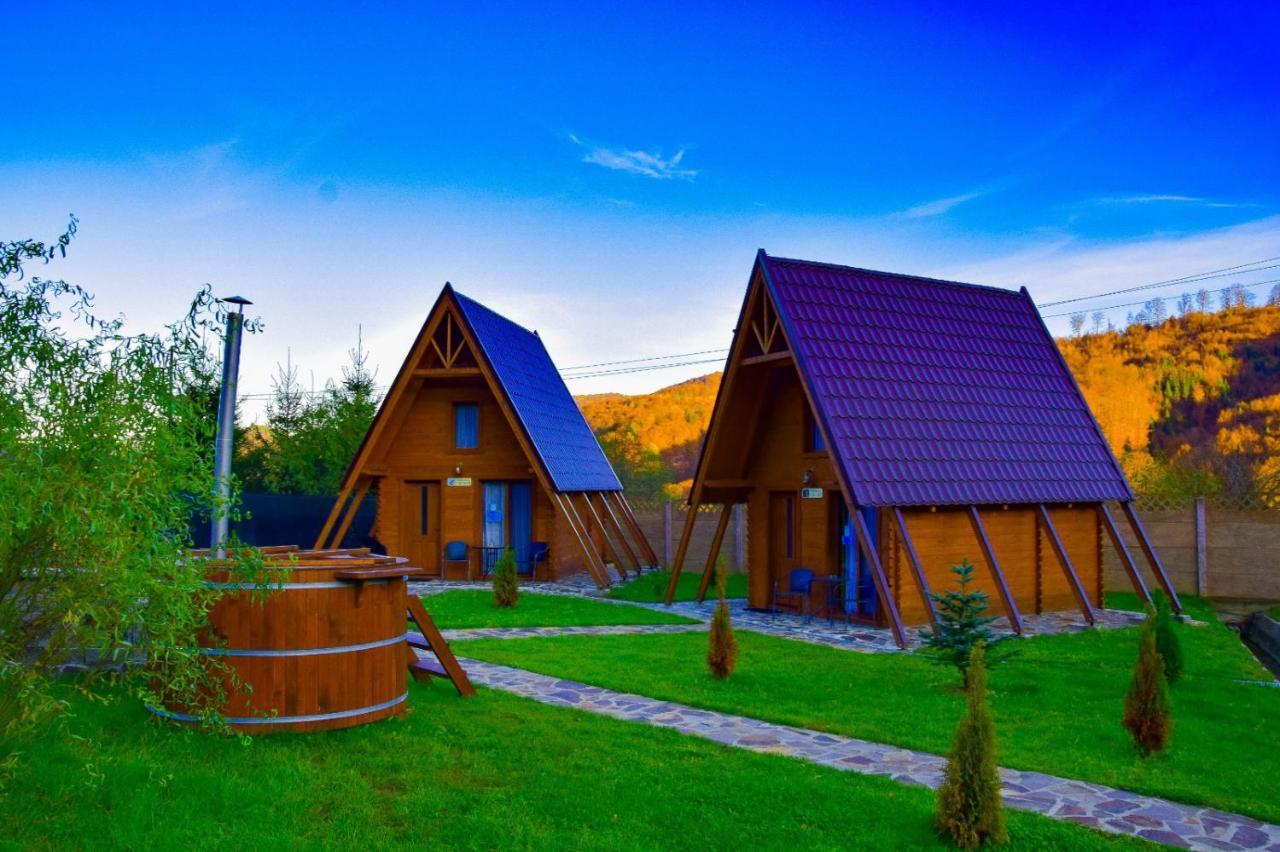Green Property Dofteana Екстериор снимка