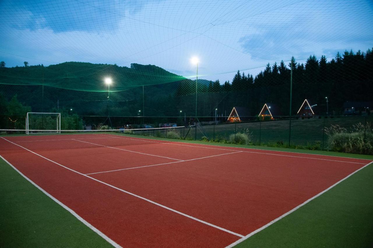 Green Property Dofteana Екстериор снимка